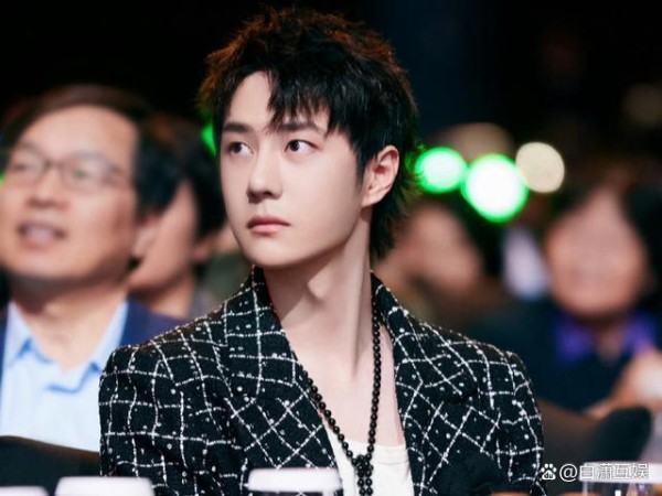 星光大赏奖项太随意，深度不如尖叫之夜，肖战没出席却是大赢家
