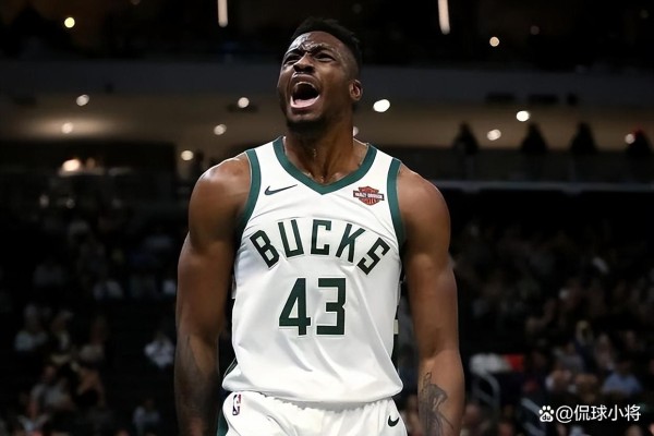 确定！场均2.4分+跟腱撕裂，这都能签约，妥妥NBA最强关系户啊