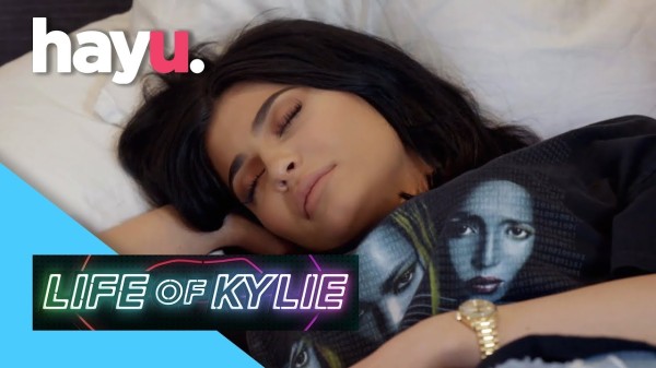 为什么凯莉·詹纳（Kylie Jenner）和泰格（Tyga）的关系有争议？