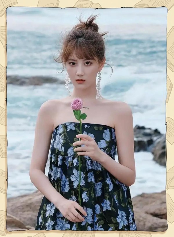 李艺彤✨全能艺人燃爆未来✨