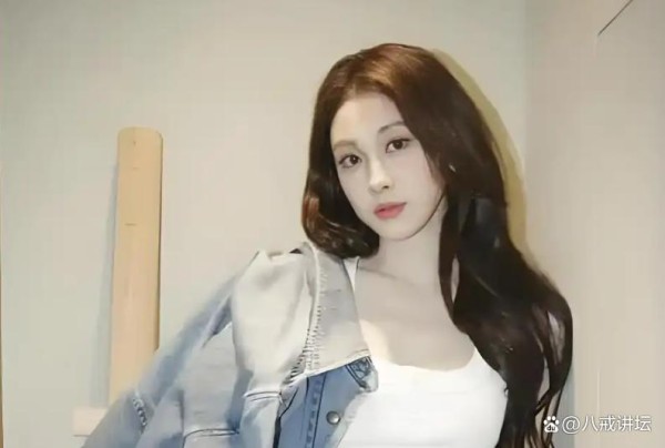 张小婉幕后大佬浮出水面！邓超的“喜剧野心”藏了整整七年