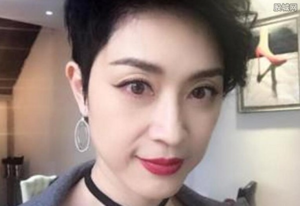 梁小冰陈法蓉不和