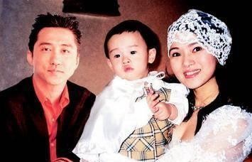 庾澄庆妈妈被曝婆媳不和，无奈携妻外出租房，经纪人：假的！