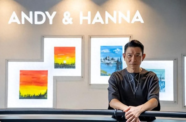 刘德华艺术展公开父女画作，谈11岁女儿：自己是艺人女儿是艺术家