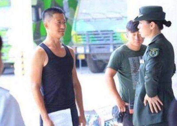 余男和吴京什么关系 私下亲密照曝光面对绯闻她这么回应