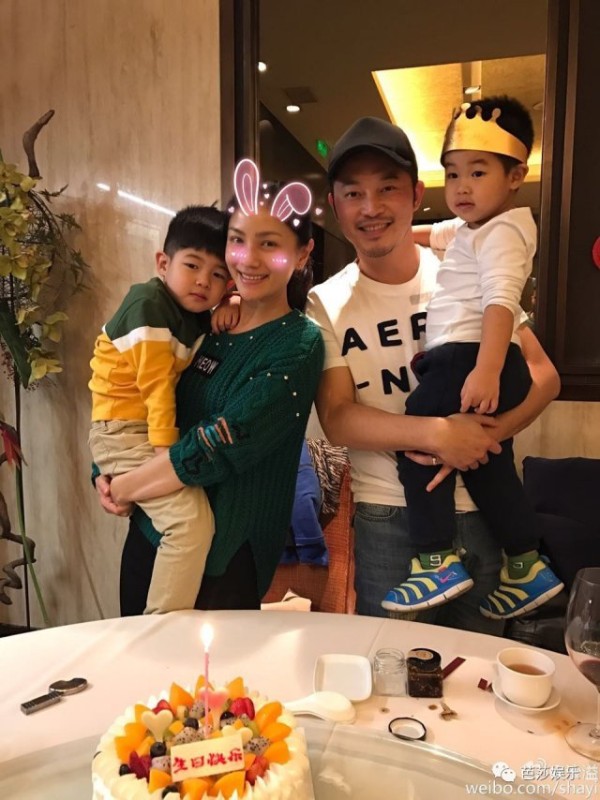 黄晓明儿子起名小海绵？明星们都是怎么给娃起名的！