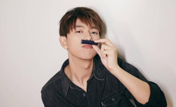 李现为周杰伦打榜是示意讨好吗？李现和周杰伦什么关系？