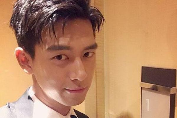 李现成为无数人的现男友，粉丝也火了，欢迎提现支持付现拒绝兑现