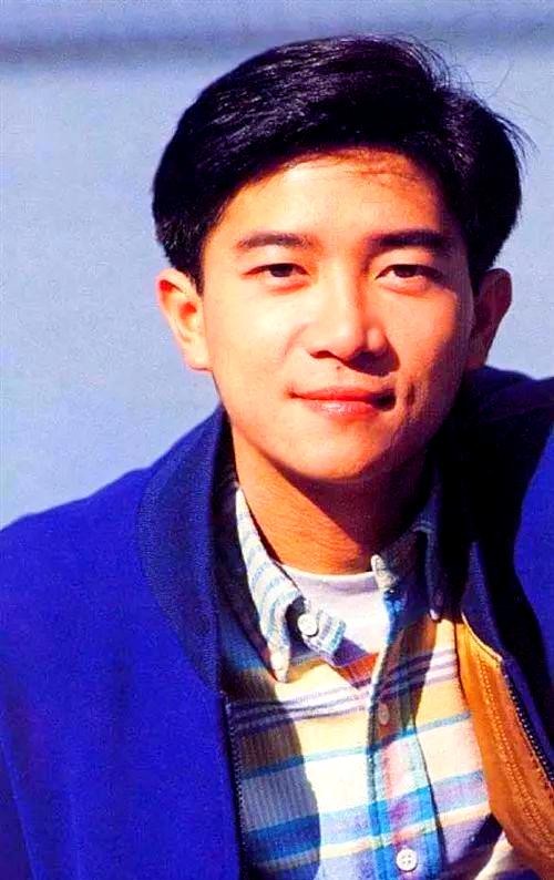 陈百强：璀璨星河中的谜团与和解