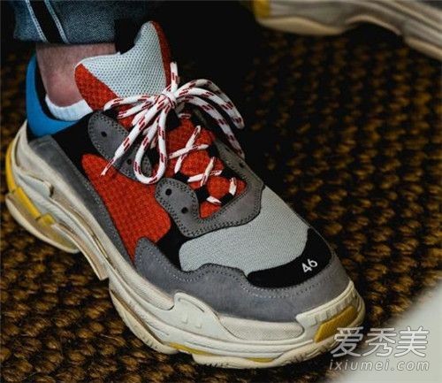 巴黎世家老爹鞋是什么 巴黎世家老爹鞋为什么火
