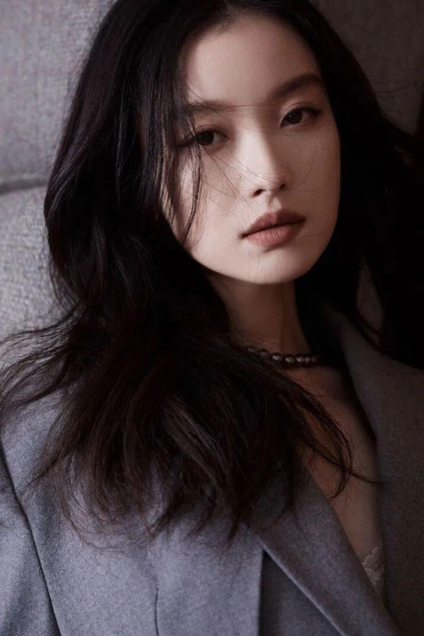鲶鱼系女明星的独特魅力展现