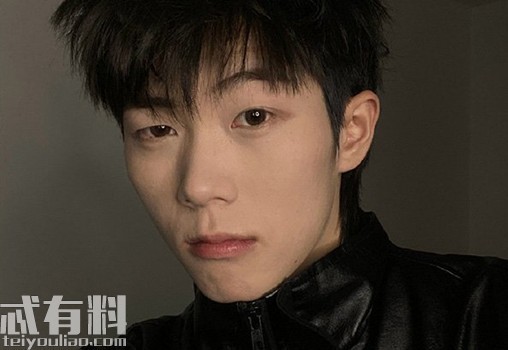 抖音温精灵为什么那么有钱？温精灵男朋友是谁家庭条件怎么样