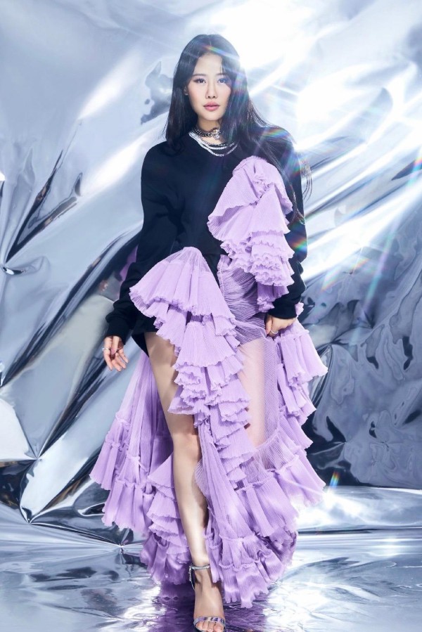 唱作女伶袁娅维：我是从凌云峰回归的“甄嬛”，请叫我钮祜禄·Tia