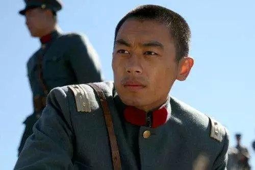在得罪郭麒麟4年后，朱亚文渐渐成了糊咖，网友：他糊得不亏