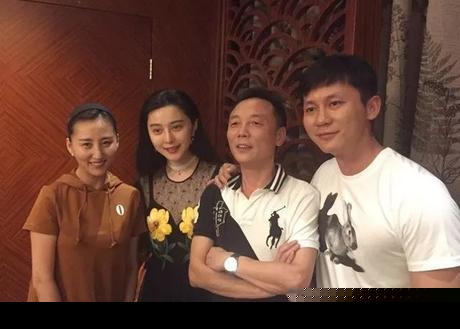 吕建民发了一条微博 却无意暴露了范冰冰李晨的真实状态