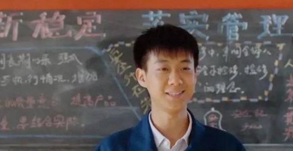 年代大戏《光阴里的故事》收视破1 高至霆演绎国企厂长