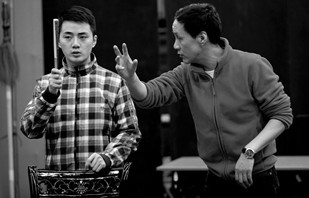 冯远征余少群同台