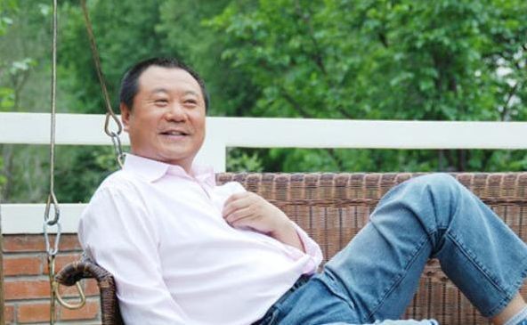 与赵本山彻底绝交，老死不相往来的4大明星！他恨了赵本山20年