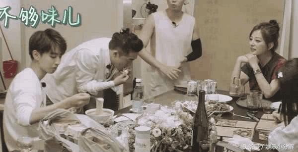 《中餐厅》里白举纲情商这么低为何还请他？原因不止和舒淇有关