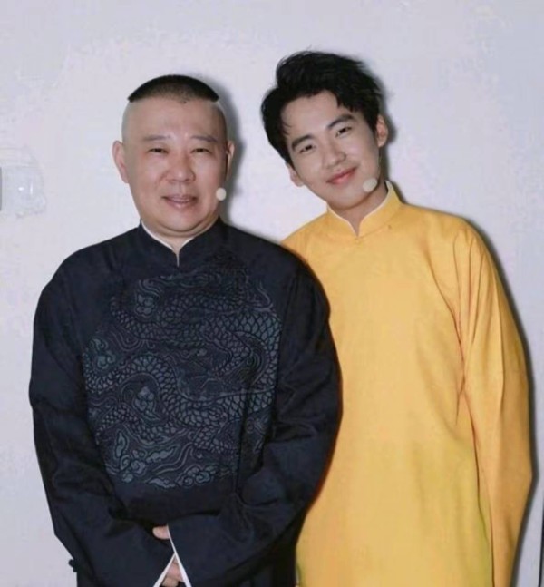 郭德纲强势反击黑粉！官宣德云社接班人，郭麒麟的太子之位稳了。