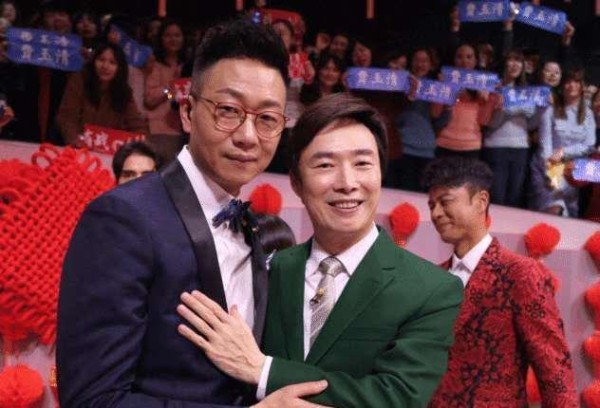 还记得前央视主持林海吗？给原配离婚，二婚娶女主持婚姻幸福