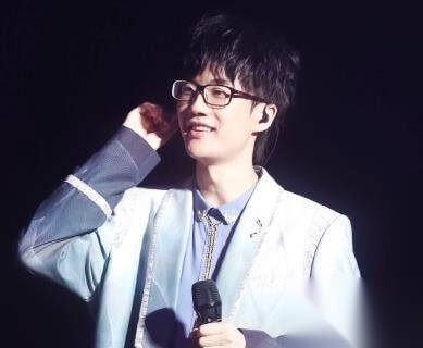 许嵩和刘美麟什么关系 许嵩和刘美麟在一起了吗 第4张