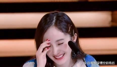 娱乐圈最狠“励志姐”：9年前她是杨幂助理，如今和杨幂平起平坐