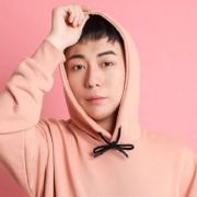 陈大白：女队友超像关...