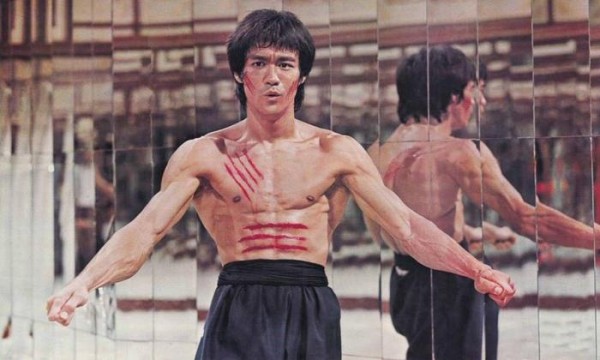 她因《精武门》走红！为爱甘当小三！如今情系李小龙一生未嫁！