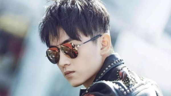 过气男演员靠前任赏饭吃？陈晓不拍古装剧？魏晨被公司连累？孟美