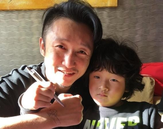 《爸爸去哪儿》萌娃邹明轩14岁近照曝光，冉莹颖晒照引热议