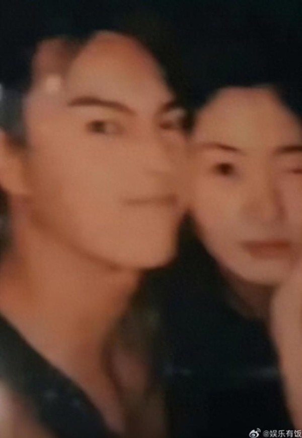 许凯被曝长期聚众赌博