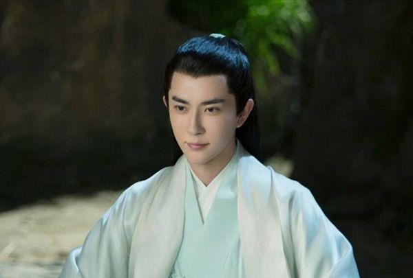 古装剧中的男狐狸，于朦胧仙气，邓伦撩人，看到他：确定是狐妖