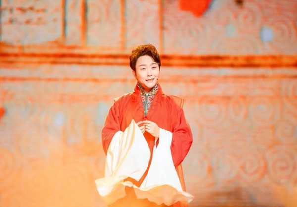 “跳梁小丑”李玉刚跌下神坛，不再被大家宽容，梅葆玖：永不原谅