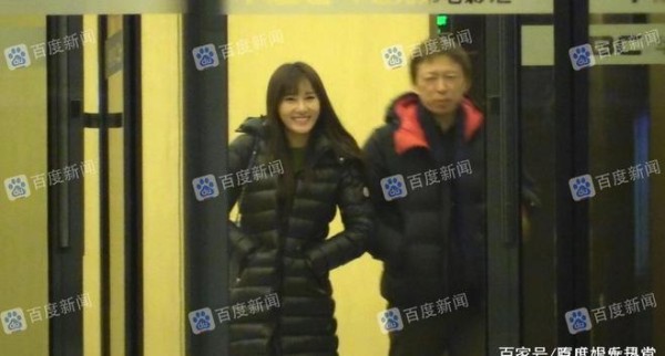 搜狐CEO张朝阳成男小三？新女友和其他男人的亲密照曝光
