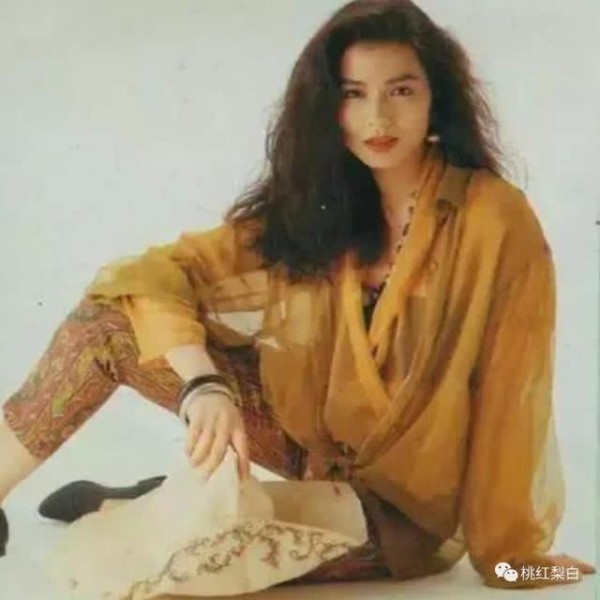 香港90年代女明星的时髦穿搭