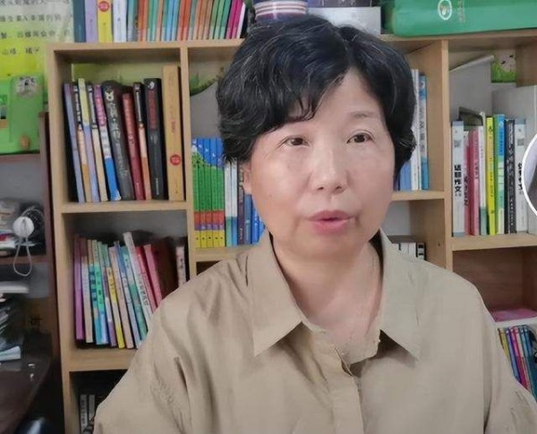 杜粉说许敏在接受调查，姚家人：她在正常上班