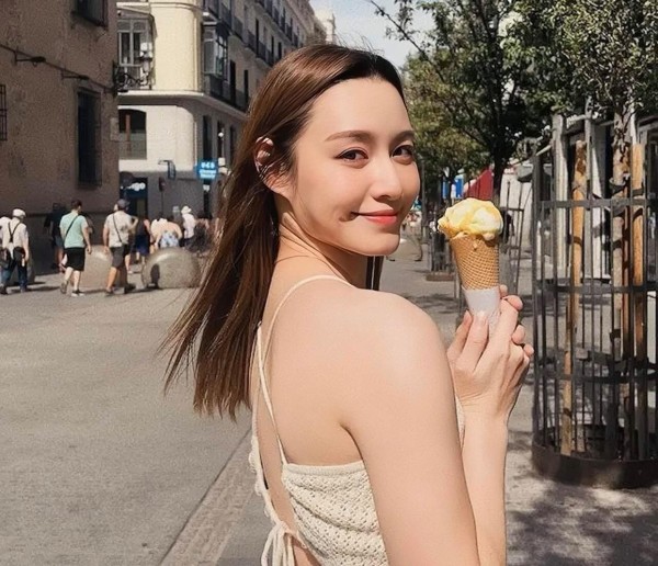 突发！TVB前高颜值女星宣布和富贵男友分手，急忙发声明撇清经济关系
