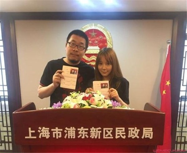 炉石王师傅的老婆毛毛是谁 炉石王师傅是谁个人资料曝光
