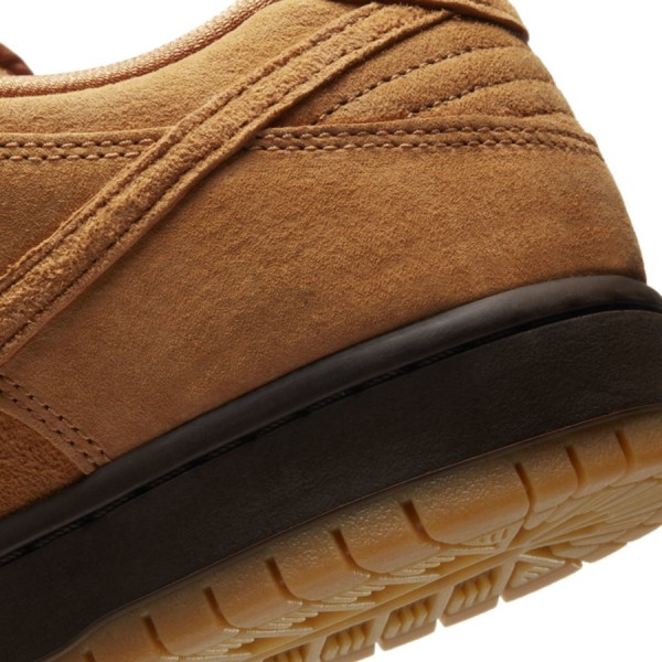 Nike,Dunk SB,BQ6817-204,Wheat 明星鞋型 + 讨喜配色！小麦 Dunk SB 官图曝光，即将发售！