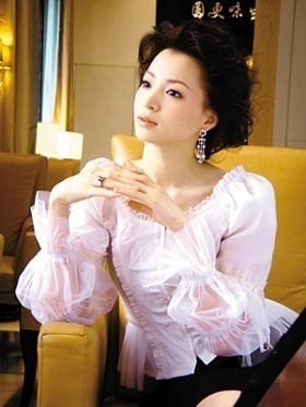 吕逸涛亲自致歉谢娜与李菁：节目被毙与艺人无关