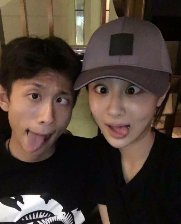 杨紫晒门牌号“538”自黑，网友搞笑调侃：我就在你隔壁