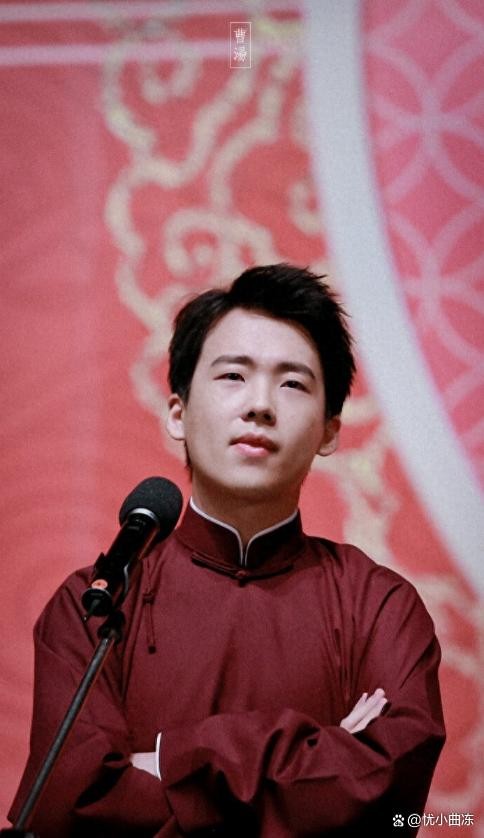其实，郭麒麟骨子里是个“狠人”，比起郭德纲“有过之而无不及”