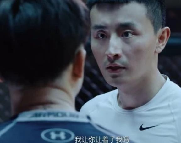 《大人物》赵泰从不打身边的人，为何却对保镖动手，原因很现实