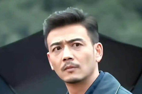 原来他们是夫妻，因戏生情恩爱了16年