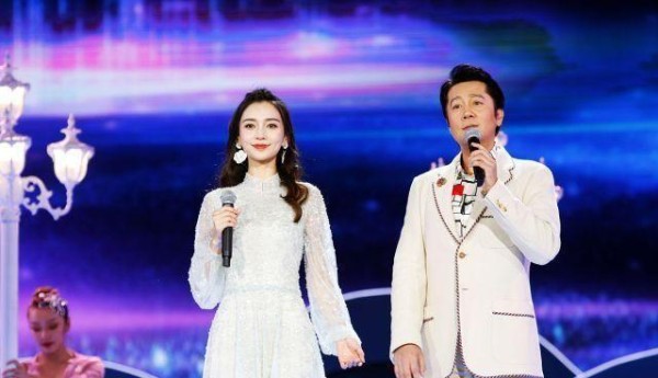 同录节目不同框！黄晓明感情生变原因遭曝光：疑baby窃取资源