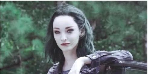 同样是万磁王的女儿，绯红女巫和北极星为什么差距这么大？