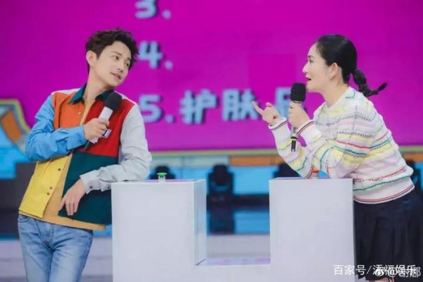 除了张杰，谢娜还受到另外三个男人的宠爱，其中两个总给她送特产