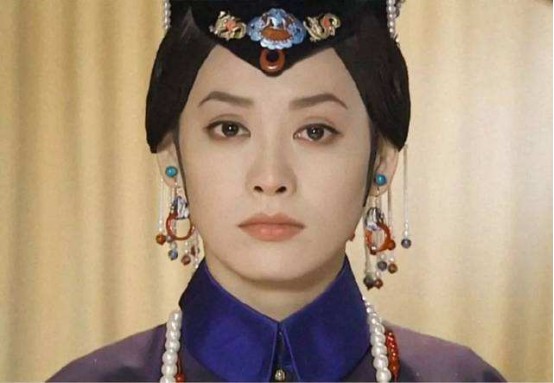 孝庄究竟有多美？复原图撞脸女明星，难怪多尔衮甘愿为她放弃江山