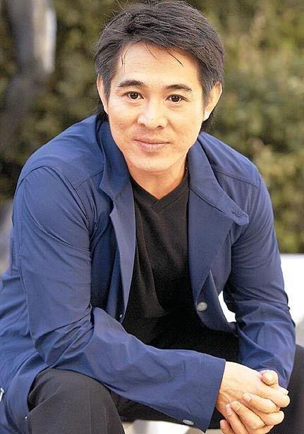中国影视圈最成功的十大男星，有三大功夫巨星，两大喜剧明星上榜